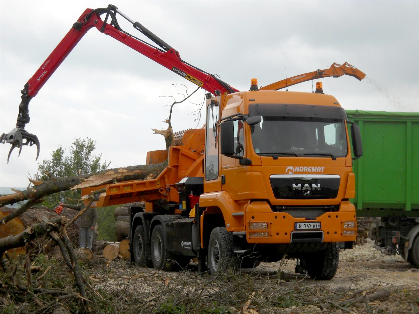 Déchiqueteuse sur camion Valormax Noremat Jenz 1